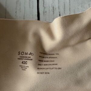 Soma Strapless Support Bra in Nude